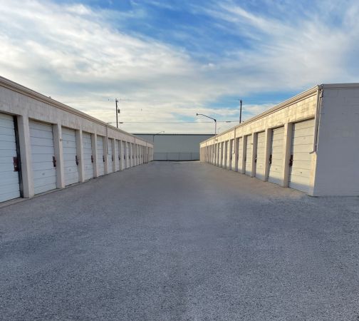 Kentucky Street Mini Storage LLC (3100 W Kentucky Ave) - 3100 West Kentucky Avenue