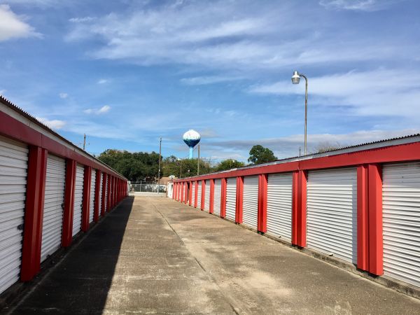 Dollar Storage - 13930 Bandera St