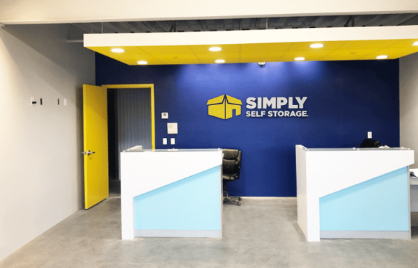 Simply Self Storage - 670 Jericho Turnpike - Huntington Station - 670 East Jericho Turnpike