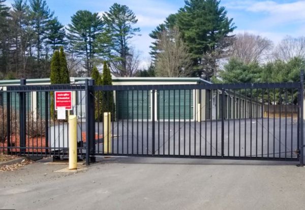 Storage Rentals of America - Simsbury Center - West Street - 123R West Street