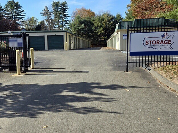 Storage Rentals of America - Simsbury Center - West Street - 123R West Street