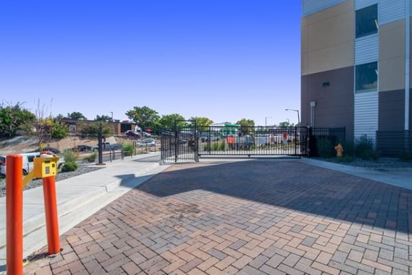 Public Storage - Lakewood - 599 Sheridan Blvd - 599 Sheridan Blvd