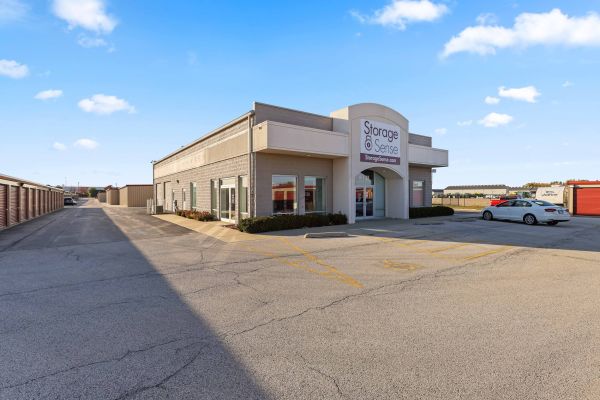 Storage Sense - Manteno - 300 South Spruce Street
