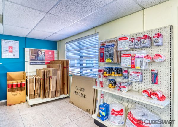 CubeSmart Self Storage - FL N Fort Myers Littleton Rd - 8330 Littleton Road