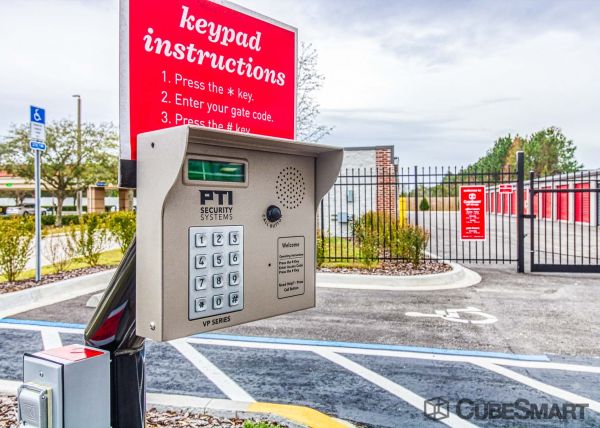 CubeSmart Self Storage - FL Jacksonville Kernan Blvd South - 1796 Kernan Boulevard South