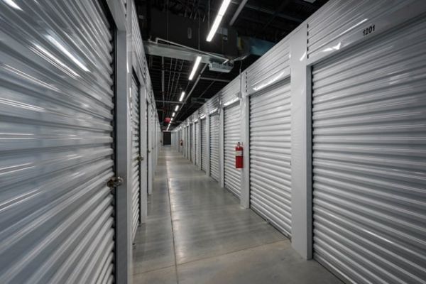 Public Storage - Lees Summit - 1420 NE Douglas Street - 1400 NE Douglas Street