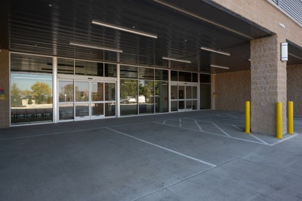 Public Storage - Lees Summit - 1420 NE Douglas Street - 1400 NE Douglas Street