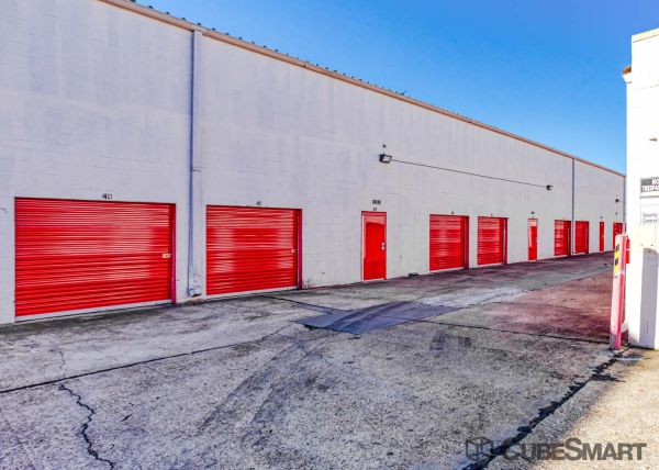 CubeSmart Self Storage - TX Houston Mangum Rd - 3735 Mangum Road