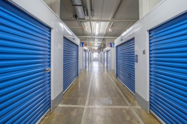 Public Storage - Lanham - 5201 Forbes Blvd - 5201 Forbes Blvd