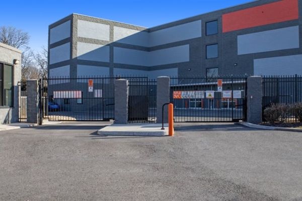 Public Storage - Baltimore - 5801 Reisterstown Rd - 5801 Reisterstown Rd