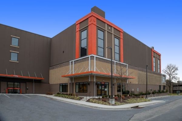 Public Storage - Columbia - 9002 Red Branch Rd - 9002 Red Branch Rd