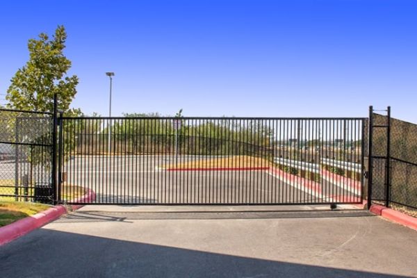 Public Storage - San Antonio - 7815 Chelico Drive - 7815 Chelico Drive