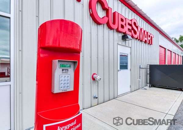 CubeSmart Self Storage - CT Windham Boston Post Road - 280-308 Boston Post Rd