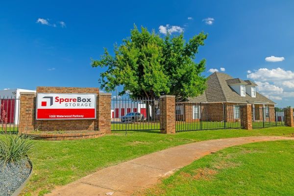 SpareBox Storage - Edmond East - 1008 Waterwood Parkway