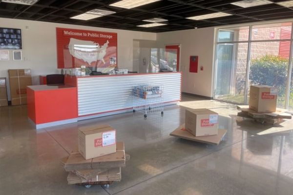 Public Storage - Houston - 17114 Clay Rd - 17114 Clay Rd