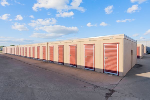 SpareBox Storage - Enid - Craftsman Dr - 3202 Craftsman Drive