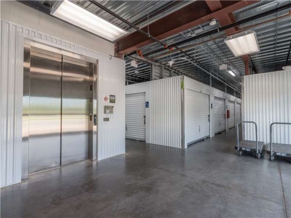 Extra Space Storage - 7129 - Orlando - Lake Underhill Rd - 10959 Lake Underhill Road