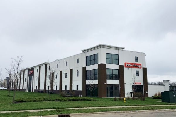 Public Storage - Westfield - 17200 Foundation Pkwy - 17200 Foundation Pkwy
