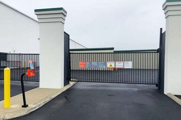 Public Storage - Westfield - 17200 Foundation Pkwy - 17200 Foundation Pkwy