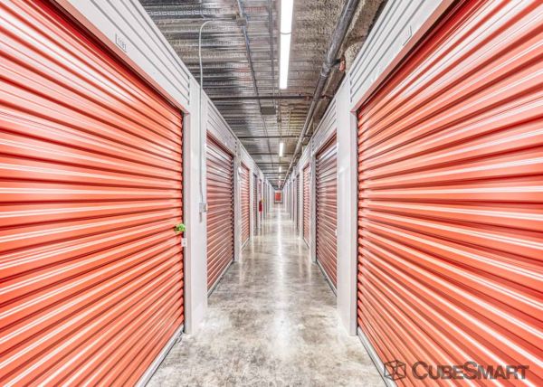 CubeSmart Self Storage - TN Brentwood - Wilson Pike Circle - 263 Wilson Pike Circle