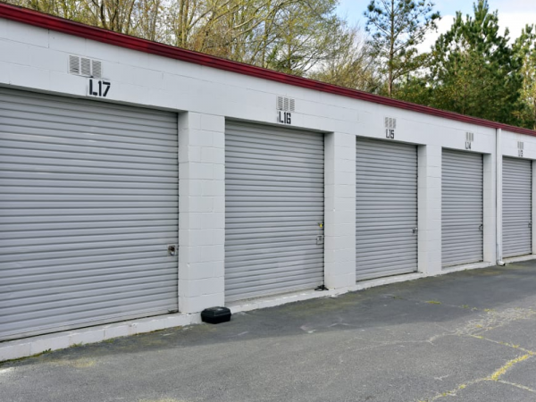 Storage Rentals of America - Warner Robins - Greenbriar Rd. - 623 Greenbriar Road