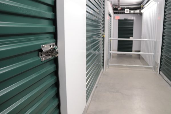 Columbia Self Storage - 3520 Leesburg Road