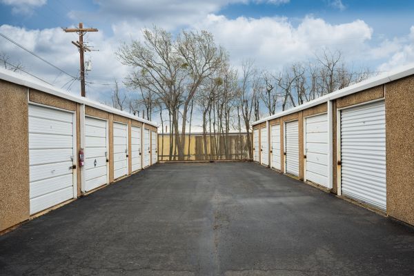 KO Storage of Weatherford - Santa Fe Dr - 1319 Santa Fe Drive