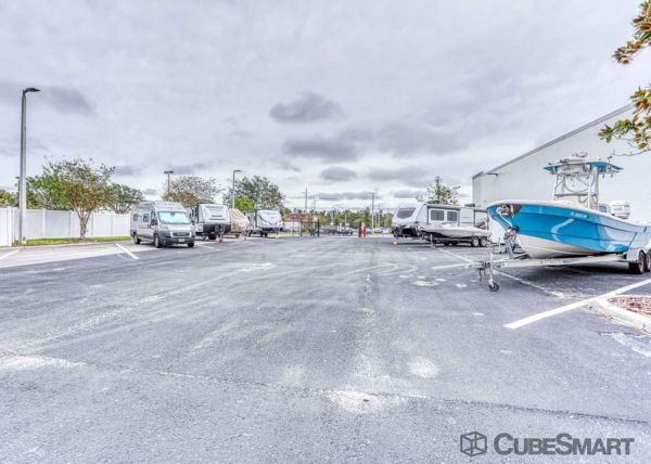 CubeSmart Self Storage - FL Tampa N US Highway 41 - 6180 North U.S. Highway 41