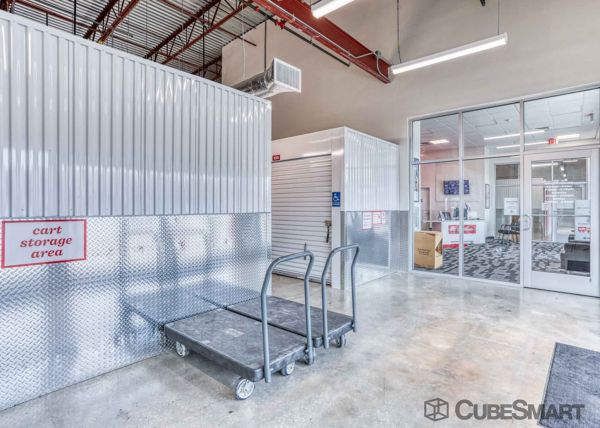 CubeSmart Self Storage - FL Tampa N US Highway 41 - 6180 North U.S. Highway 41