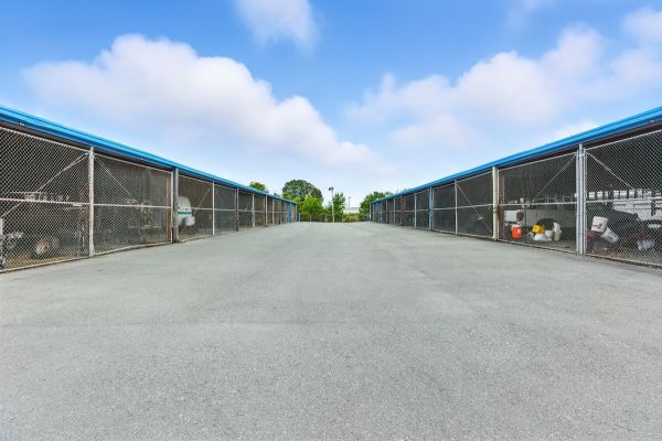 US Storage Centers - Little Rock - 1605 Green Mountain Drive