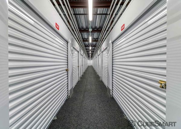 CubeSmart Self Storage - MA Newton Newtonville Ave - 255 Newtonville Avenue