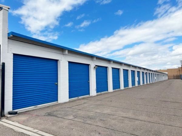 Alta Vista Mini Storage - Phoenix - W Northern - 2750 West Northern Avenue