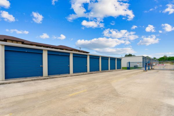KO Storage of Pleasanton - 1254 W Oaklawn Rd - 1254 West Oaklawn Road