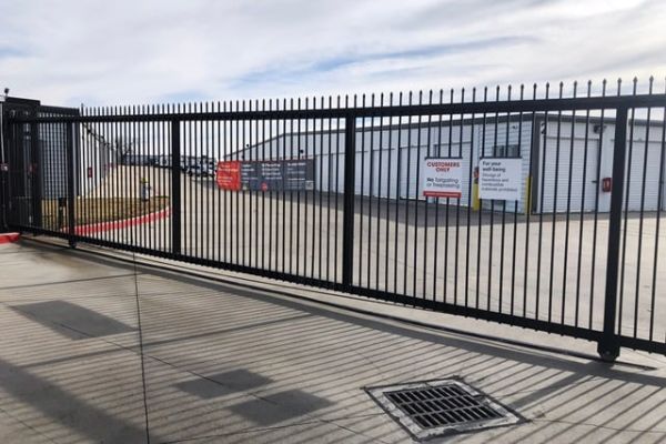 Public Storage - Dallas - 9130 South Hampton Road - 9130 South Hampton Road