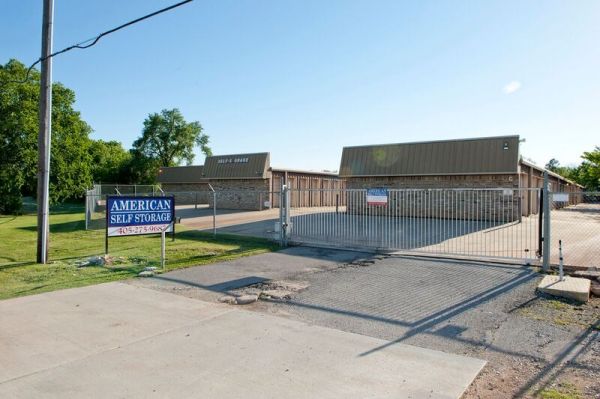 American Self Storage #17 - 19702 South Gordon Cooper Drive