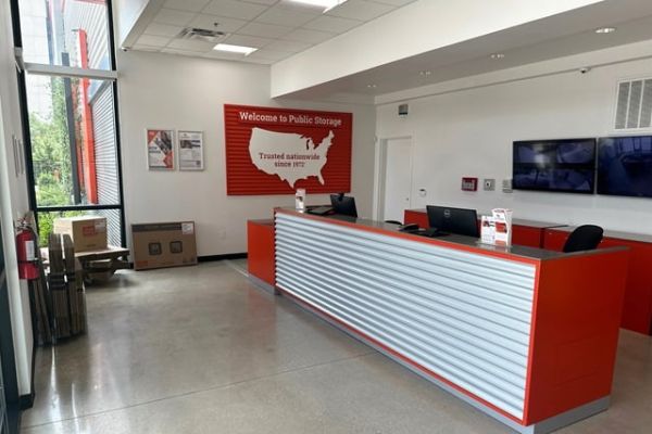 Public Storage - San Antonio - 1062 NE Loop 410 - 1062 NE Loop 410