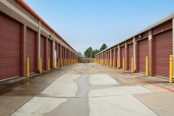 Public Storage - Bedford - 3124 Harwood Rd - 3124 Harwood Rd