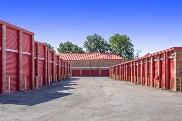 Public Storage - Mesquite - 2023 N Galloway Ave - 2023 N Galloway Ave