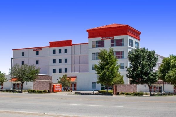 Public Storage - Aubrey - 26740 E University Dr - 26740 E University Dr