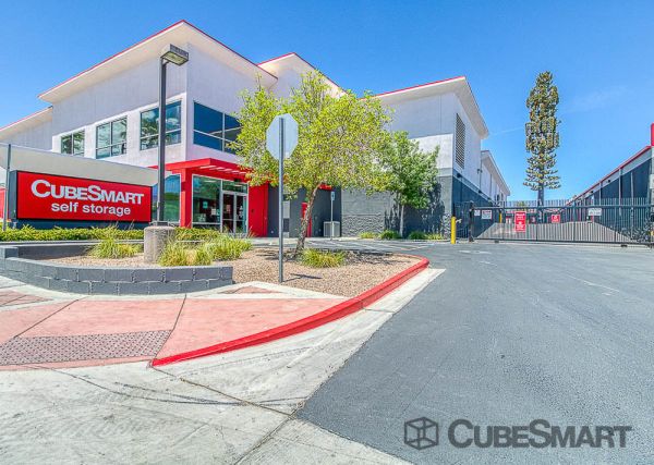 CubeSmart Self Storage - NV Las Vegas West Centennial Pkwy - 8856 West Centennial Parkway