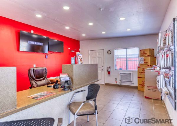 CubeSmart Self Storage - AZ Phoenix East Bell Rd - 1628 East Bell Road