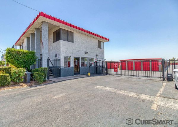 CubeSmart Self Storage - AZ Phoenix N 27th Ave - 6316 North 27th Avenue
