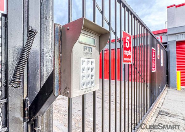 CubeSmart Self Storage - CA Fullerton North Harbor Blvd - 4200 North Harbor Boulevard