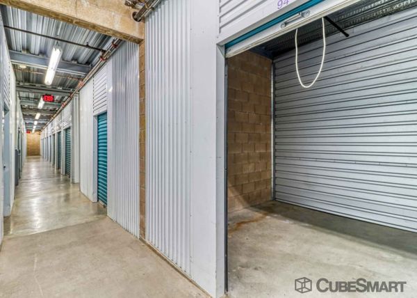 CubeSmart Self Storage - CA Mission Viejo El Toro Rd - 20485 El Toro Road