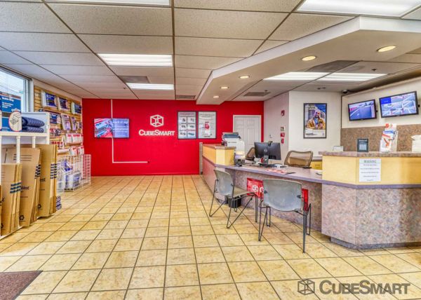CubeSmart Self Storage - CA Lake Forest Canada Rd - 20700 Canada Road