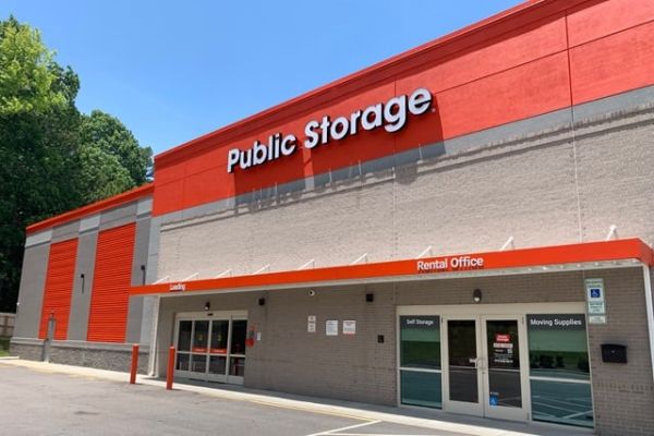 Public Storage - Cary - 2117 NC-55 - 2117 NC-55