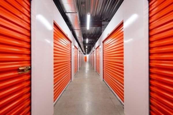 Public Storage - Beaverton - 5353 SW 107th Ave - 5353 SW 107th Ave