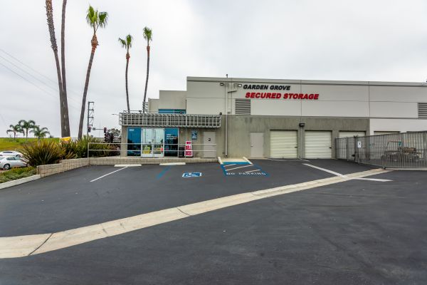 Garden Grove Secured Storage - 13632 South Euclid Street