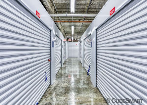 CubeSmart Self Storage - FL Miami NW 20th St - 2545 Northwest 20th Street