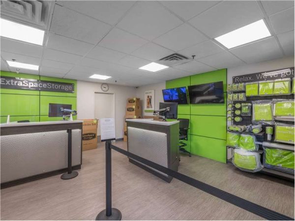 Extra Space Storage - 8879 - Brooklyn - John St - 160 John Street